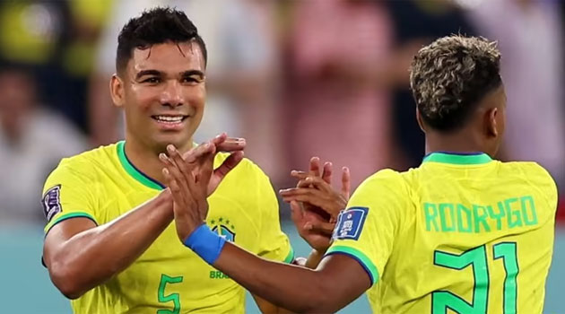 Brazilia – Elveția 1-0. Canarinha este a doua echipă cu două victorii la Campionatul Mondial din Qatar Casemiro a marcat din pasa lui Rodrygo unicul gol al meciului Brazilia - Elveția 1-0 de la Campionatul Mondial 2022