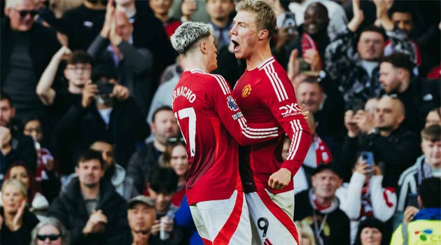 Manchester United 2-1 Brentford. United urcă în prima jumătate a clasamentului Premier League după o întoarcere de rezultat Garnacho și Hojlund au marcat golurile întoarcerii de rezultat în Manchester United - Brentford 2-1