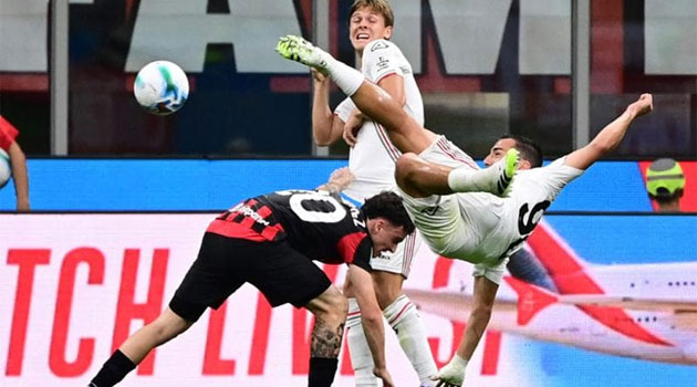 AC Milan 1-2 Cremonese. Serie A începe cu o surpriză… din foarfecă Federico Bonazzoli a marcat din foarfecă în AC Milan - Cremonese 1-2