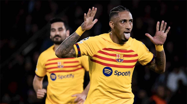 PSG 2-3 Barcelona. Cu Raphinha stelar, Xavi câștigă primul duel cu Luis Enrique Dublă pentru Raphinha în meciul PSG - Barcelona 2-3