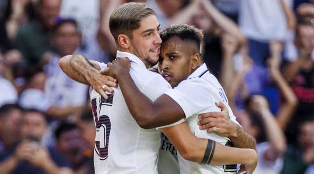 Real Madrid 2-1 Betis. Realul rămâne singura echipă din Spania cu victorii pe linie în startul sezonului Rodrygo a marcat din centrarea lui Fede Valverde golul victoriei în meciul Real Madrid - Betis 2-1